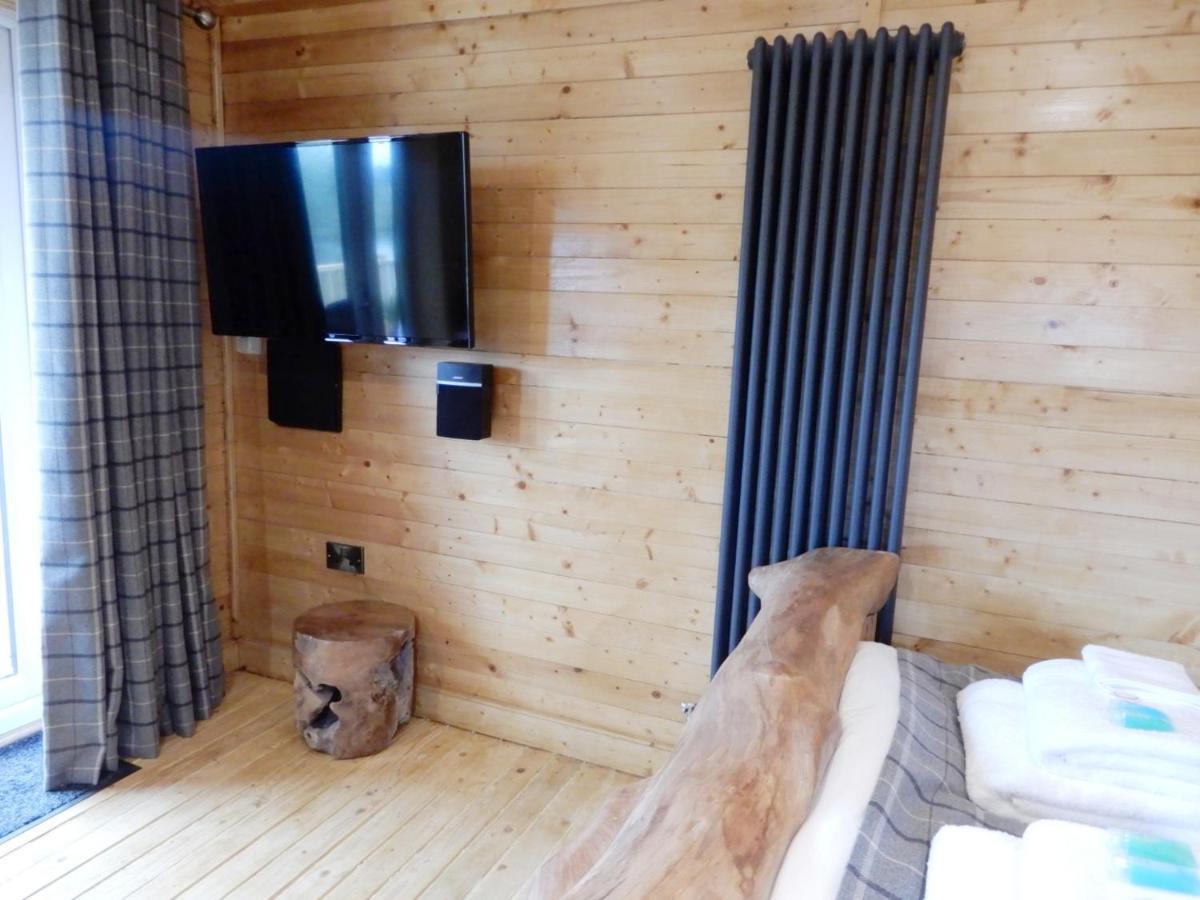 Balmoral Studio Lodge Ellesmere Dış mekan fotoğraf