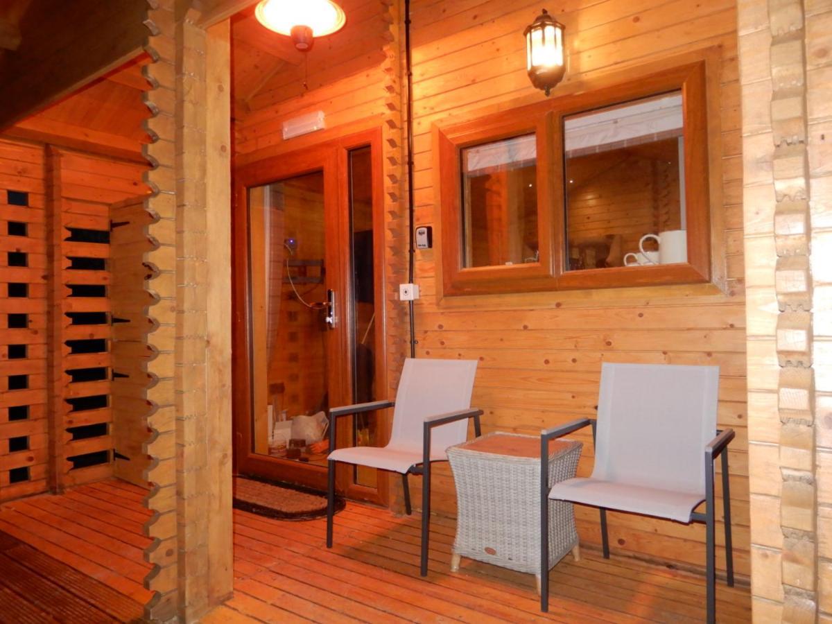 Balmoral Studio Lodge Ellesmere Dış mekan fotoğraf