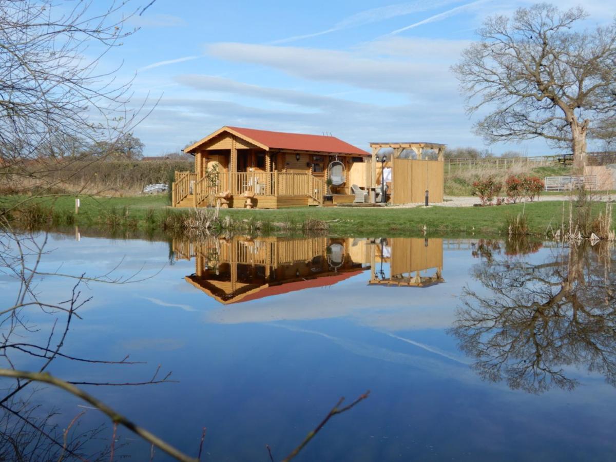 Balmoral Studio Lodge Ellesmere Dış mekan fotoğraf